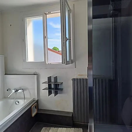 Du Relai Du Chateau - Parc Oriental - Puy Du Fou *