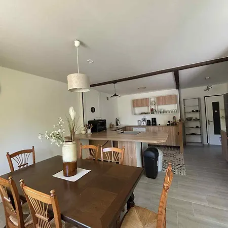 Du Relai Du Chateau - Parc Oriental - Puy Du Fou