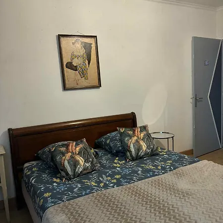 Holiday home Du Relai Du Chateau - Parc Oriental - Puy Du Fou *