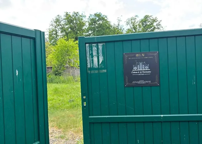 Сasa de vacaciones Du Relai Du Chateau - Parc Oriental - Puy Du Fou
