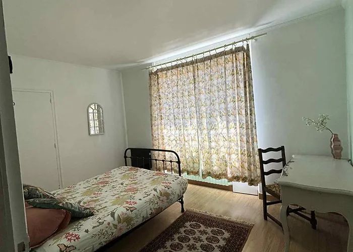 Du Relai Du Chateau - Parc Oriental - Puy Du Fou